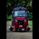 TukTuk ලෝකේ