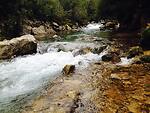 Soothing sounds of raindrops and white noise