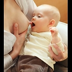 Breastfeeding mom video